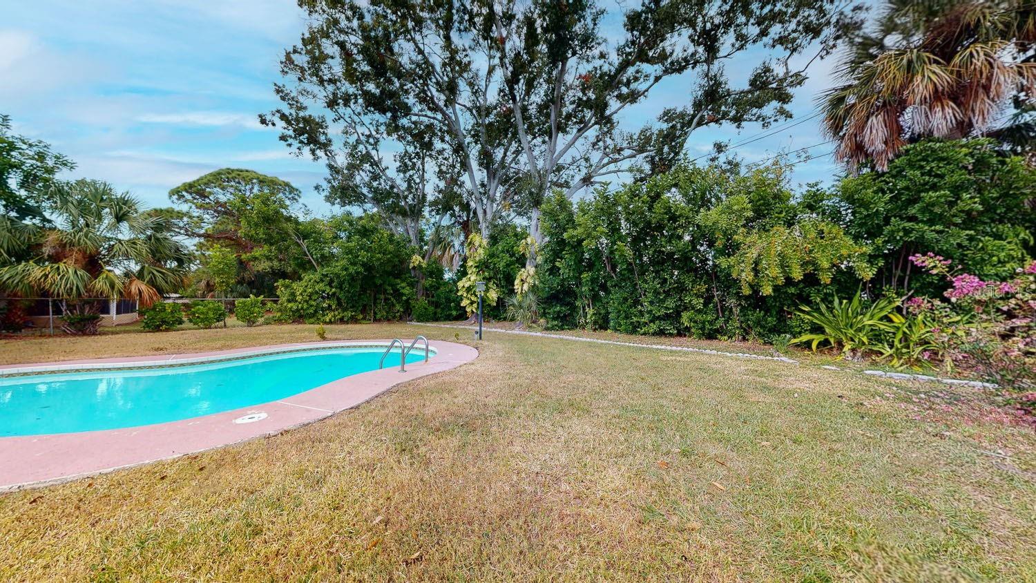 2363 68TH AVE S, ST PETERSBURG, FL, 33712