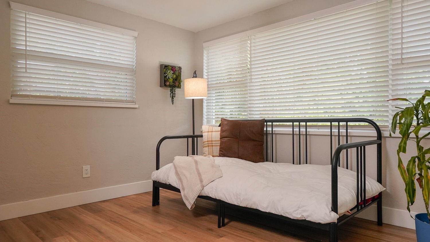 2363 68TH AVE S, ST PETERSBURG, FL, 33712