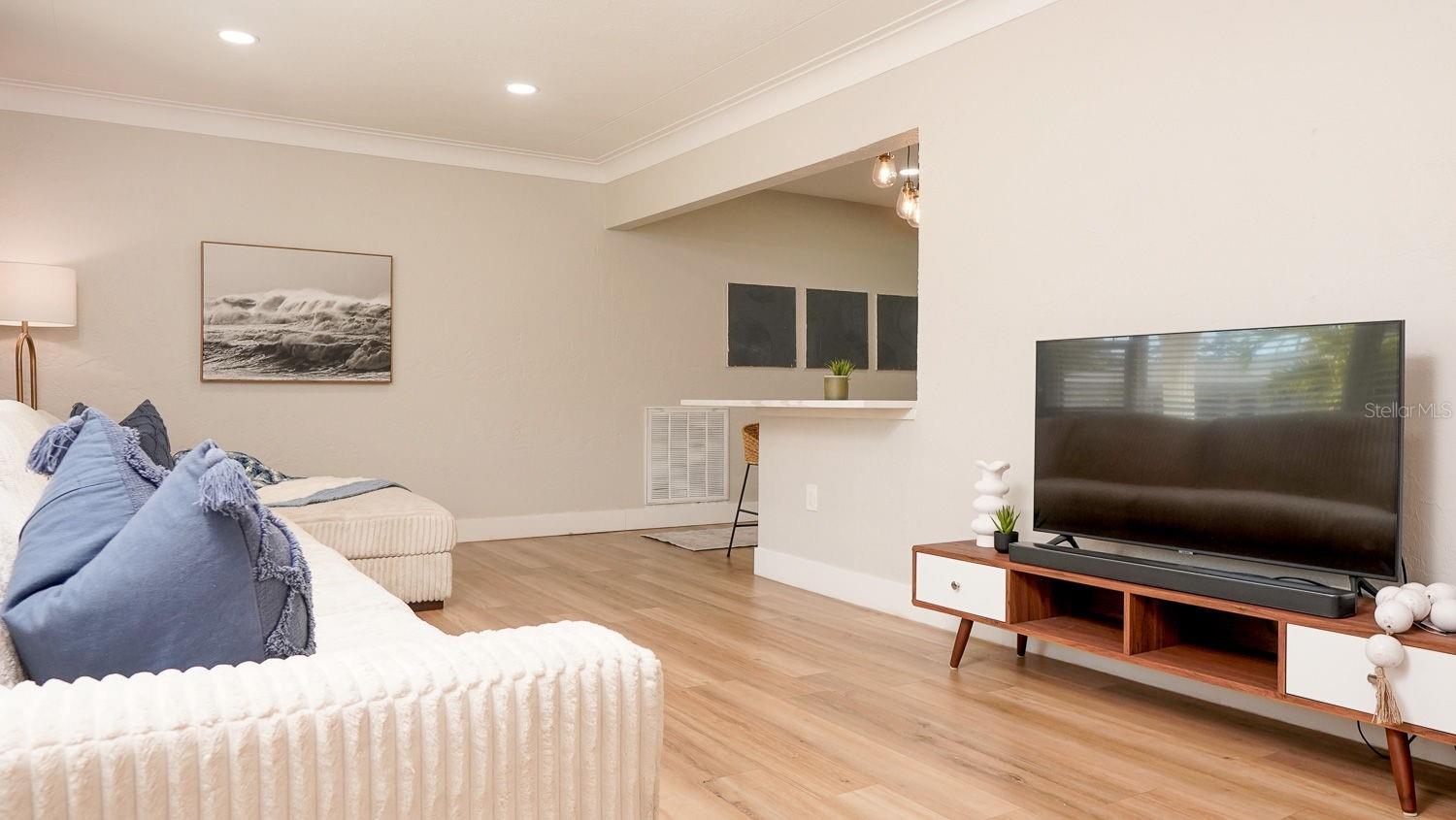 2363 68TH AVE S, ST PETERSBURG, FL, 33712