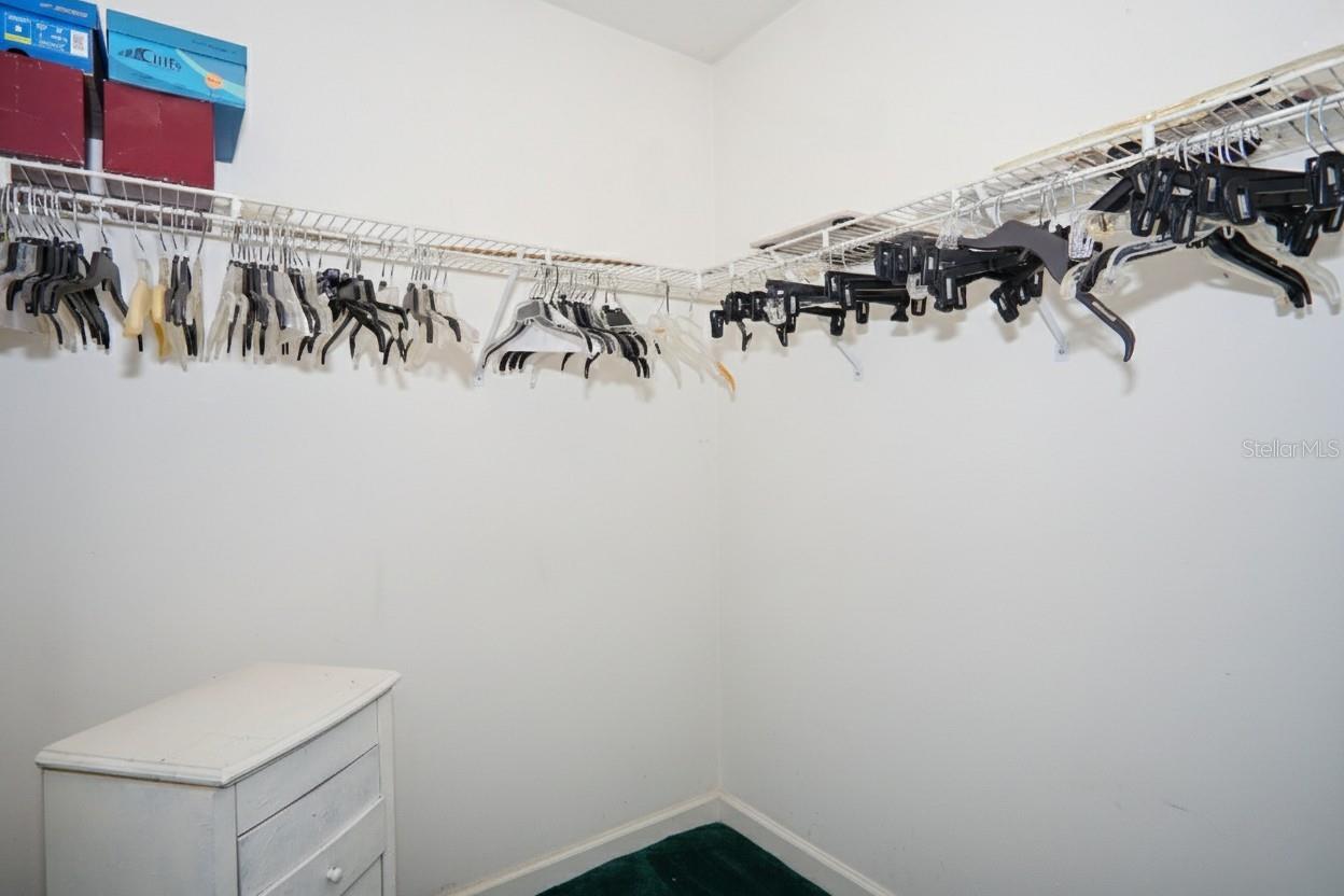 2201 HOWARD LN, TAMPA, FL, 33612