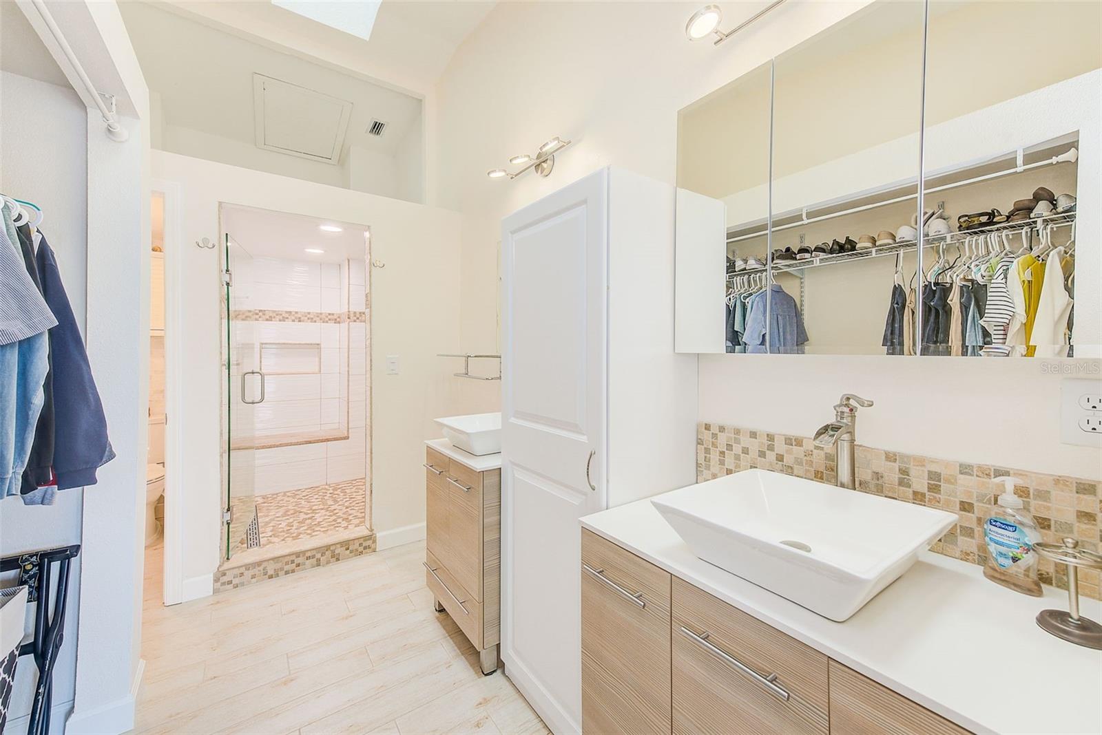 205 MARCDALE BLVD, INDIAN ROCKS BEACH, FL, 33785