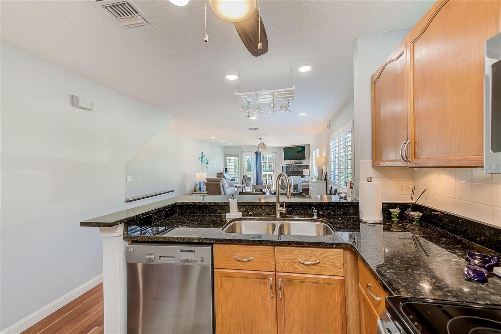 205 MARCDALE BLVD, INDIAN ROCKS BEACH, FL, 33785