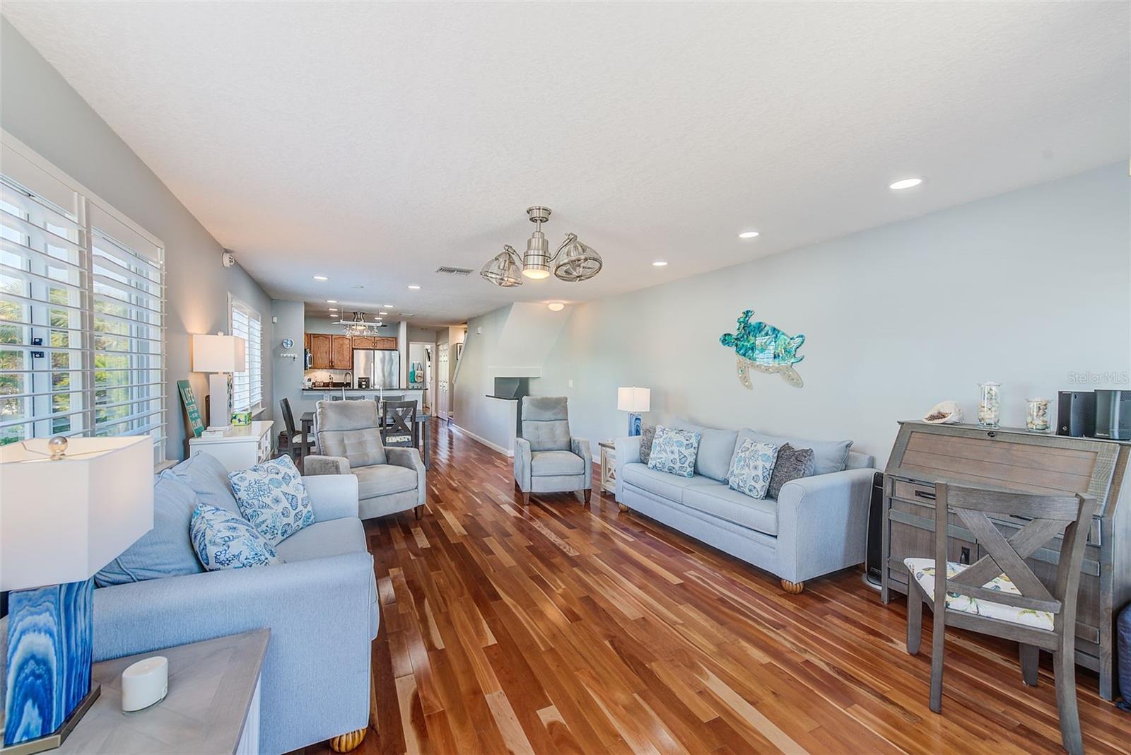 205 MARCDALE BLVD, INDIAN ROCKS BEACH, FL, 33785