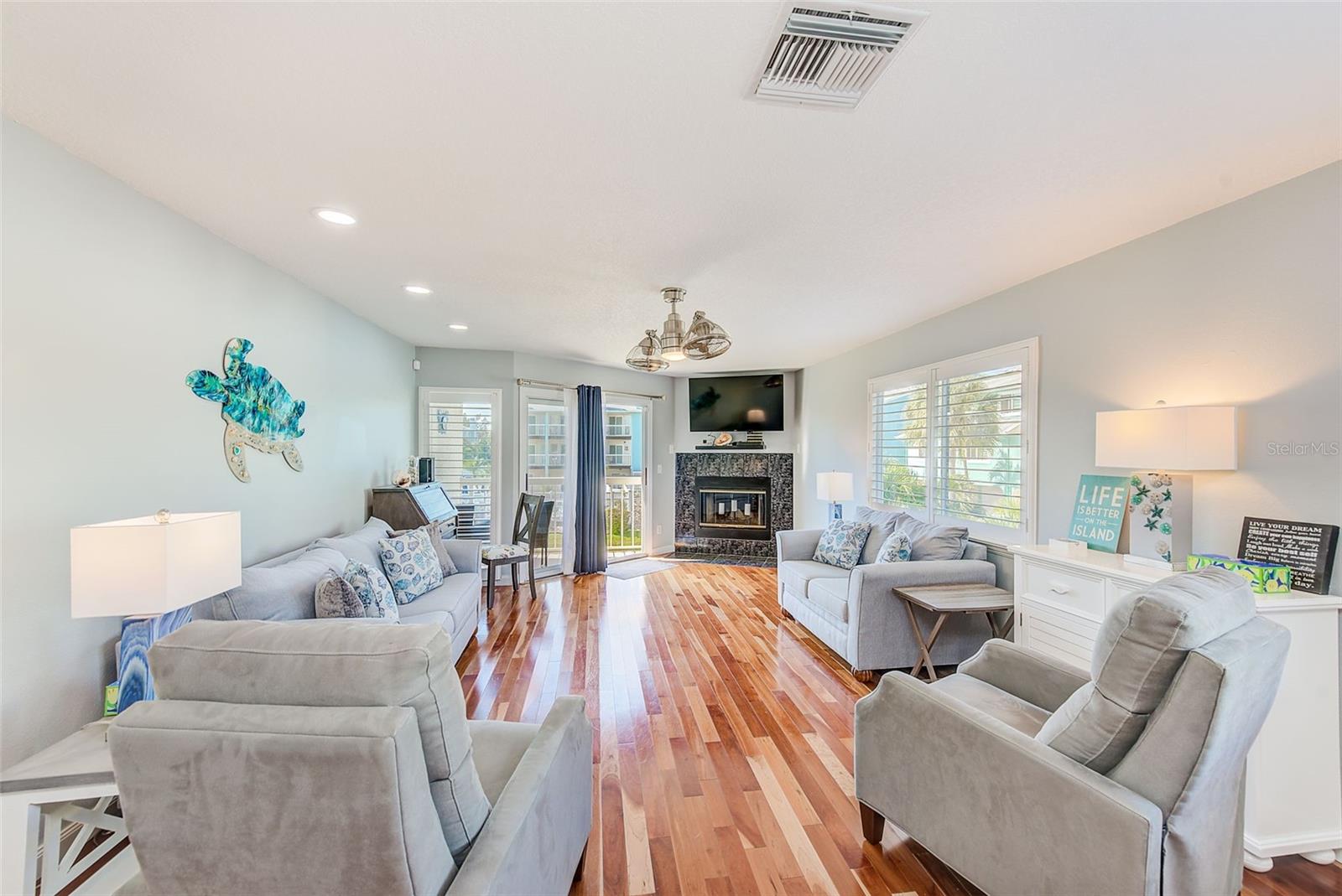 205 MARCDALE BLVD, INDIAN ROCKS BEACH, FL, 33785