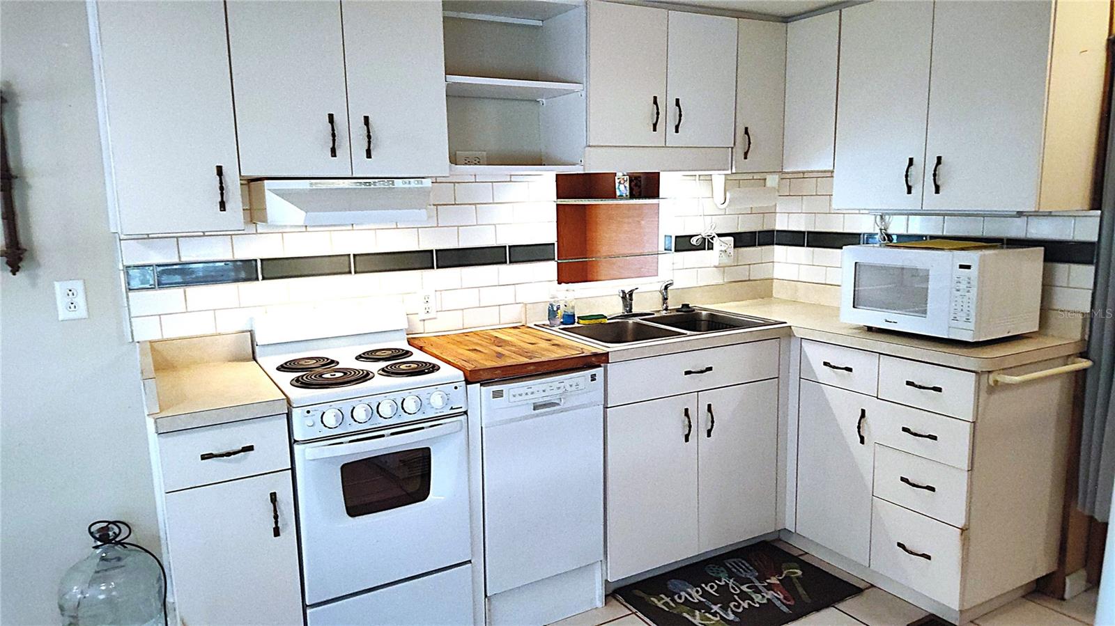 A4672471 Property Photo