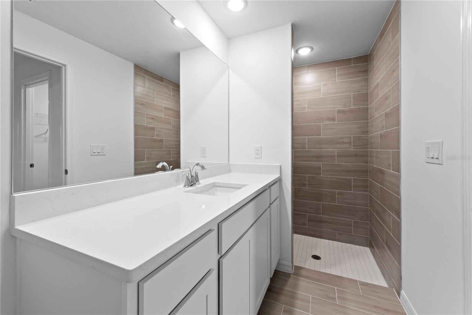 7272 DONAHUE ST, PORT CHARLOTTE, FL, 33981