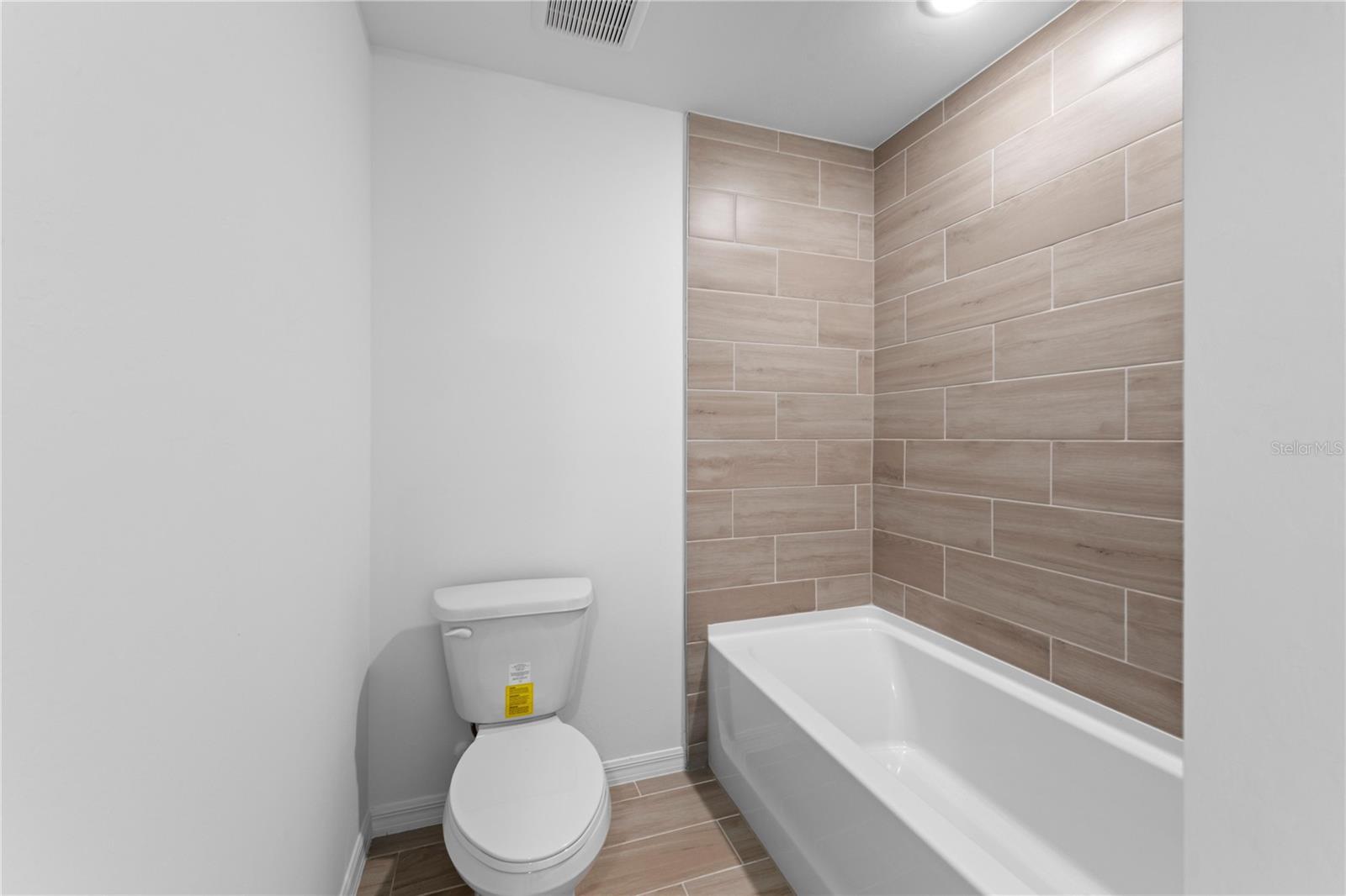 7272 DONAHUE ST, PORT CHARLOTTE, FL, 33981