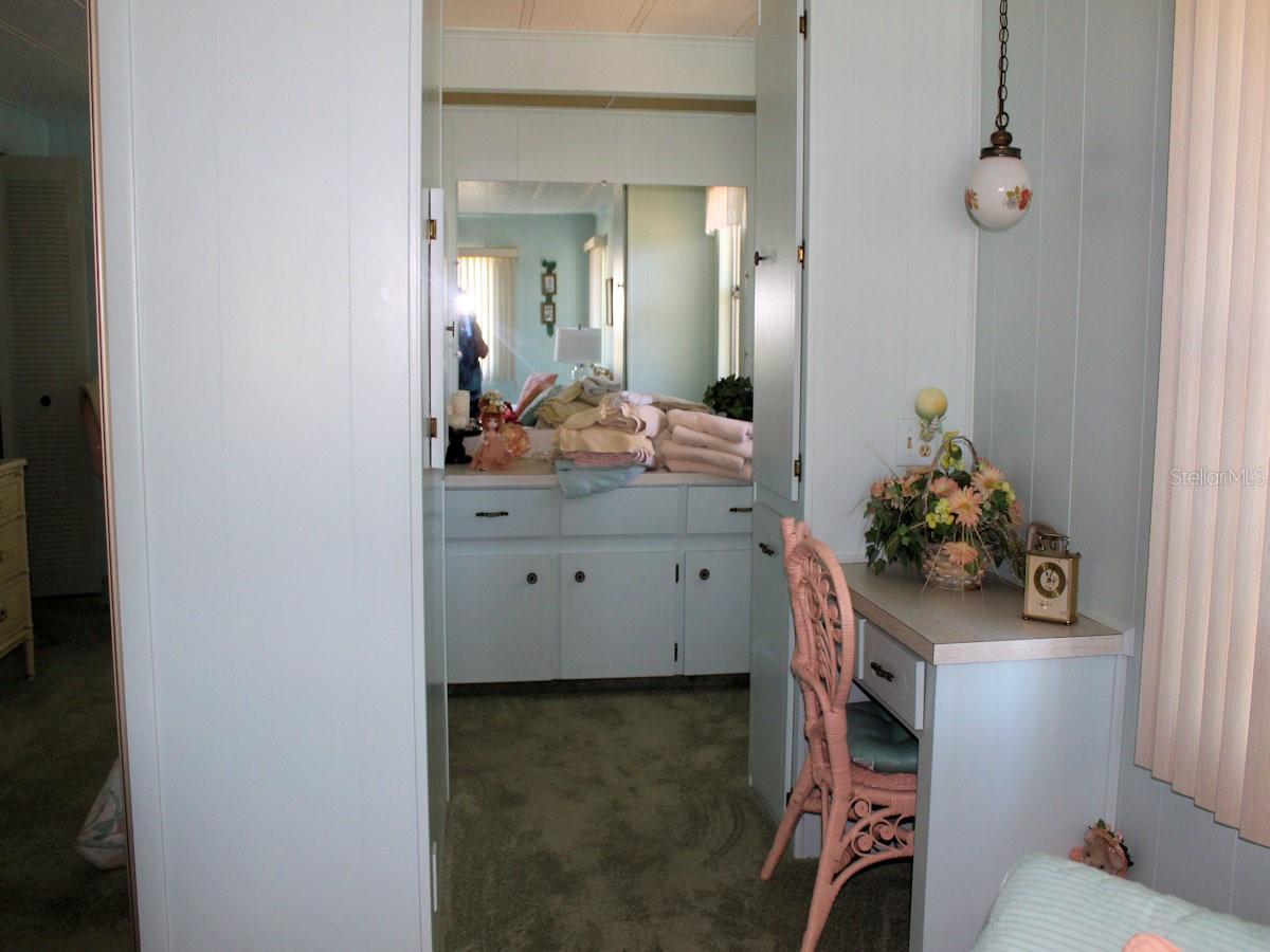 TB8449198 Property Photo