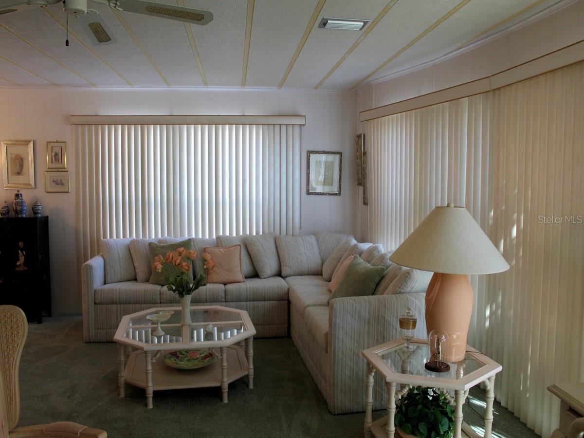 TB8449198 Property Photo