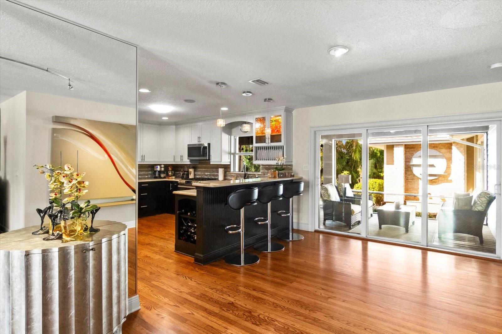 A4672485 Property Photo