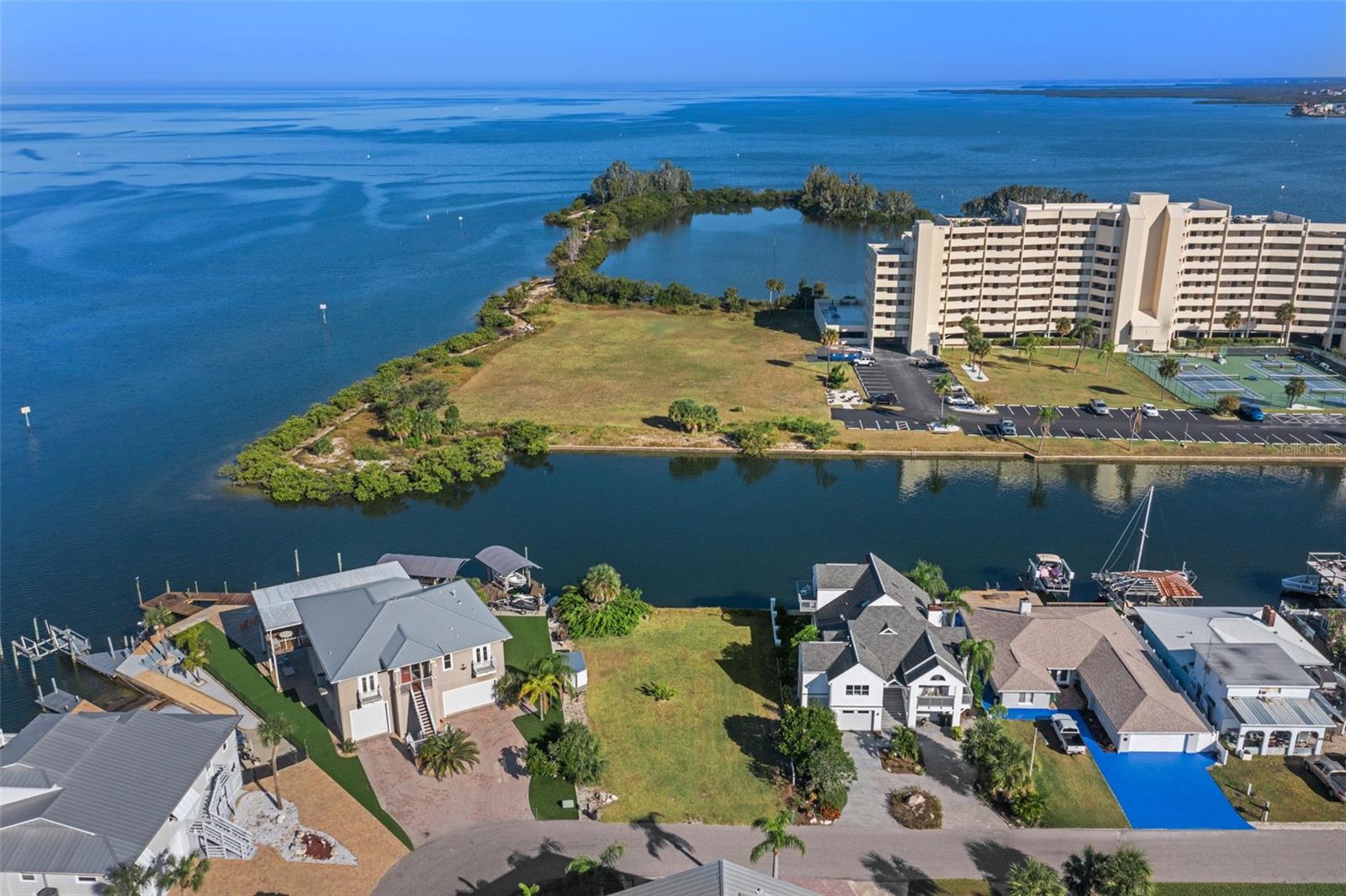 5889 BEVERLY DR, HUDSON, FL, 34667