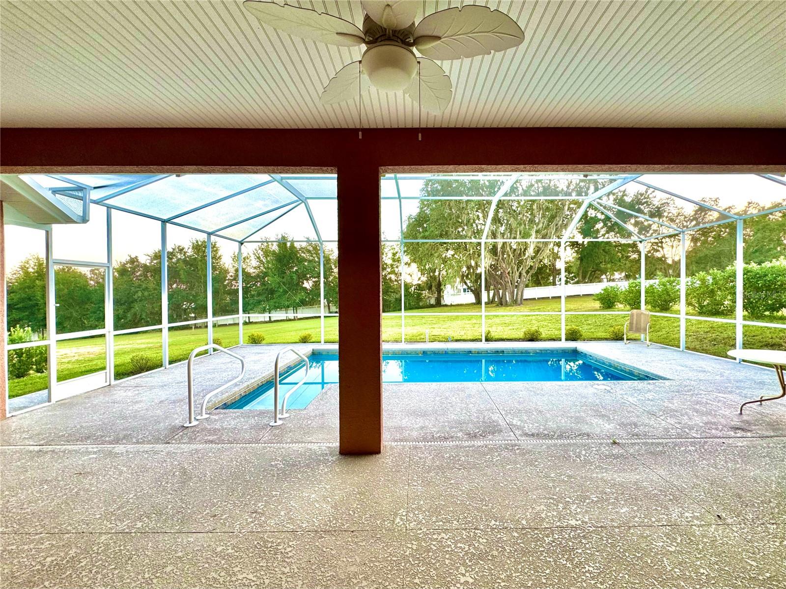 TB8449218 Property Photo