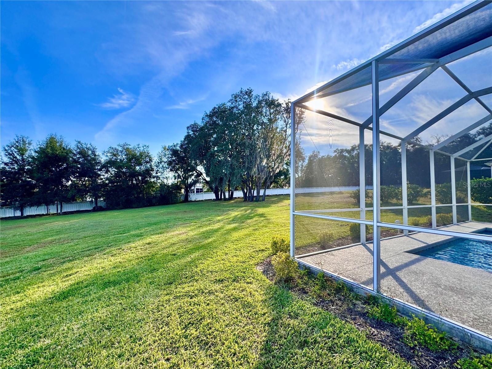 TB8449218 Property Photo