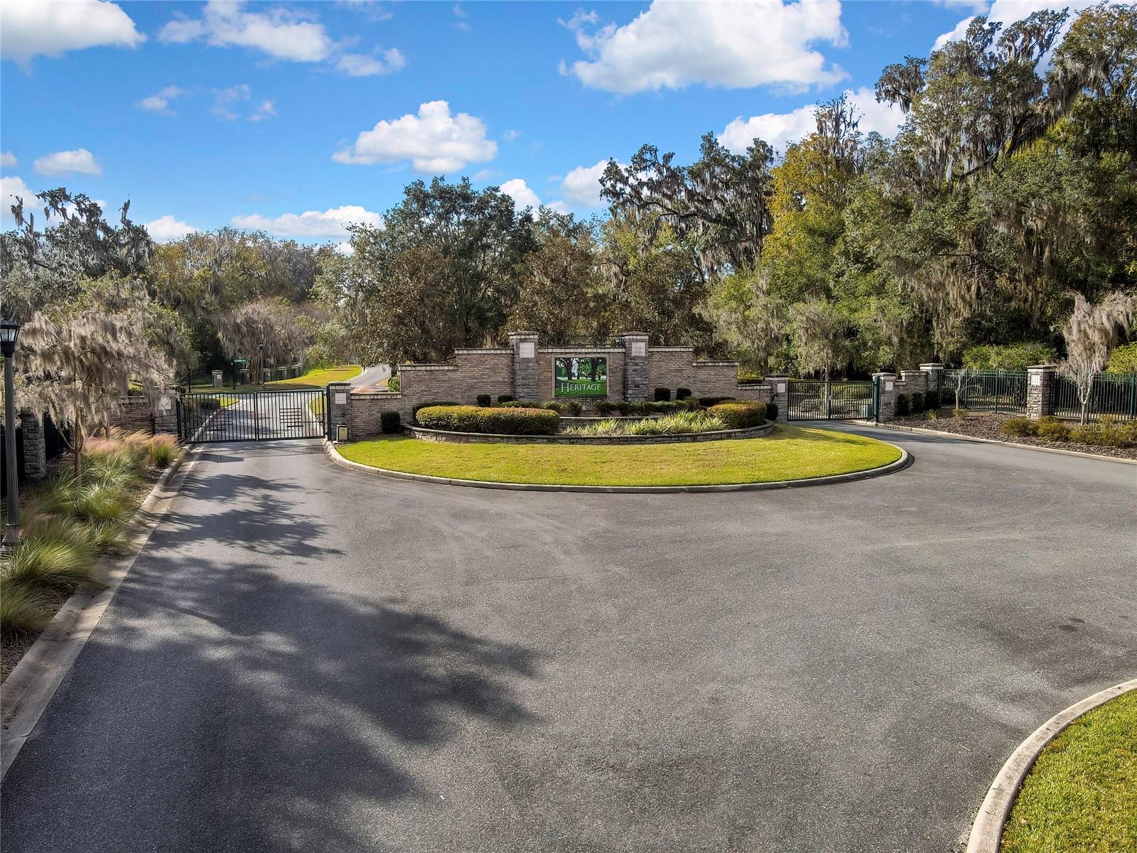 TB8449218 Property Photo