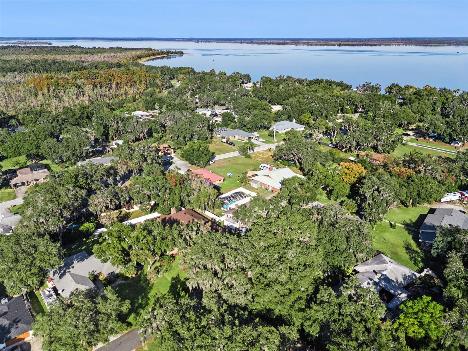 5545 OAK LN, FRUITLAND PARK, FL, 34731