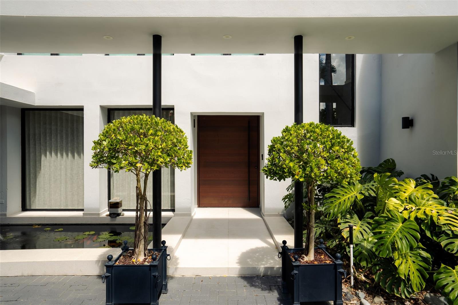 PR9117447 Property Photo