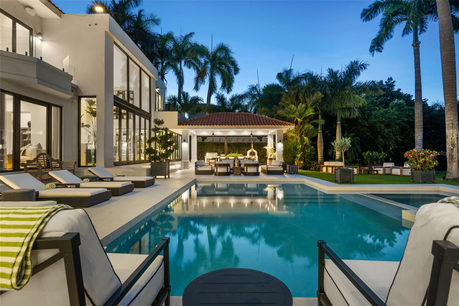 PR9117447 Property Photo