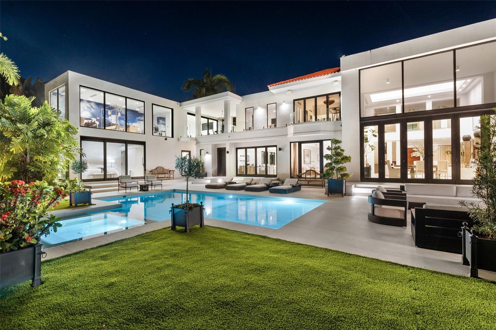 PR9117447 Property Photo