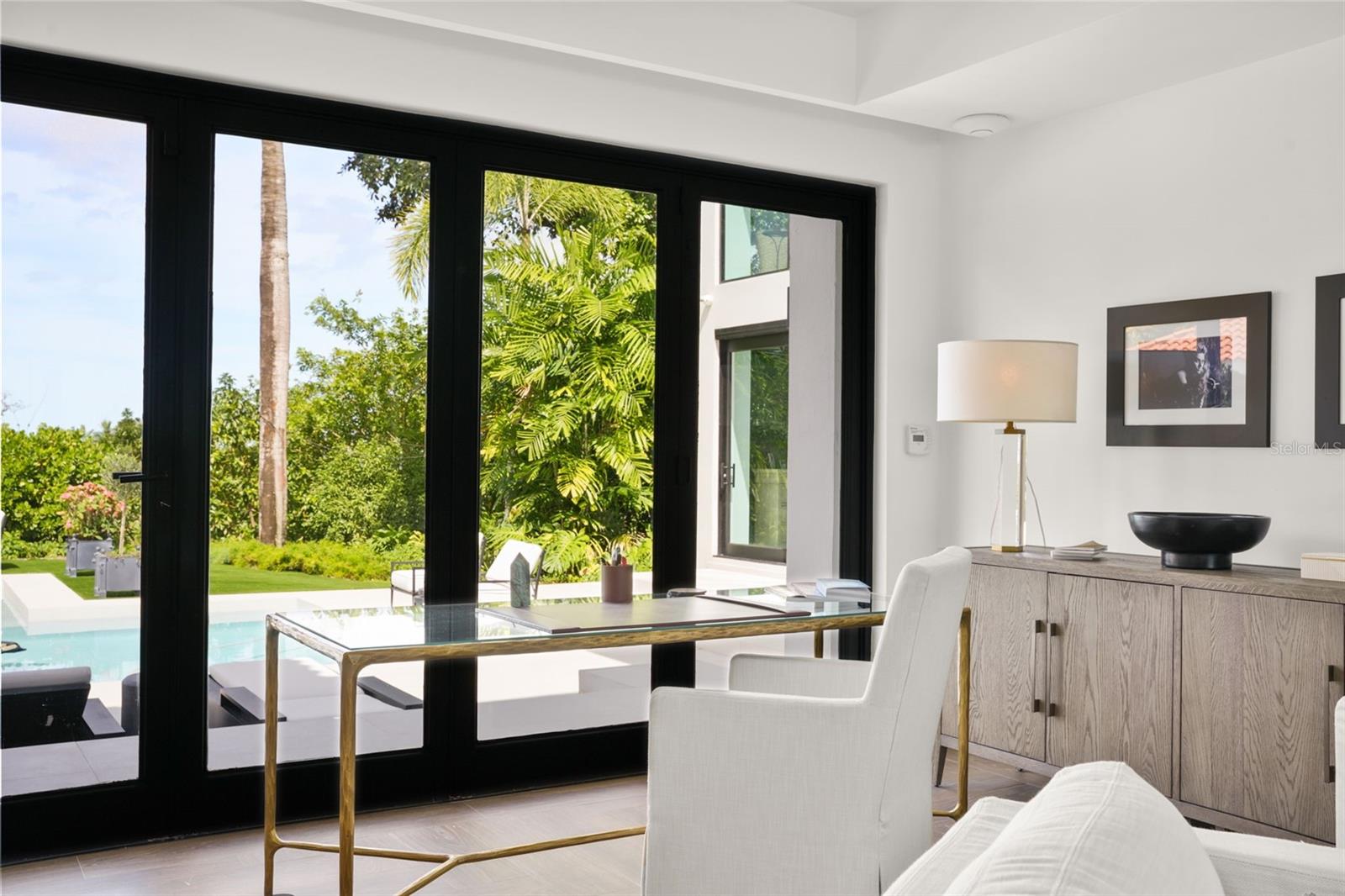 PR9117447 Property Photo