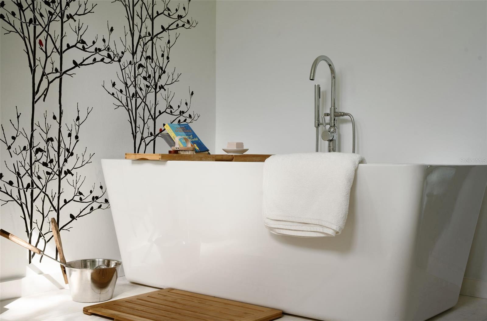 PR9117447 Property Photo