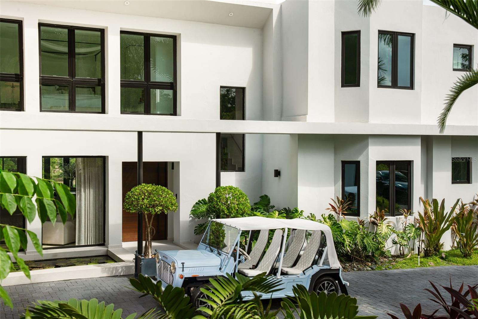 PR9117447 Property Photo