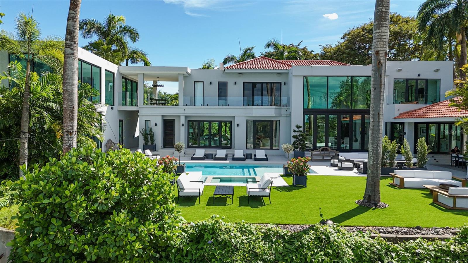 PR9117447 Property Photo