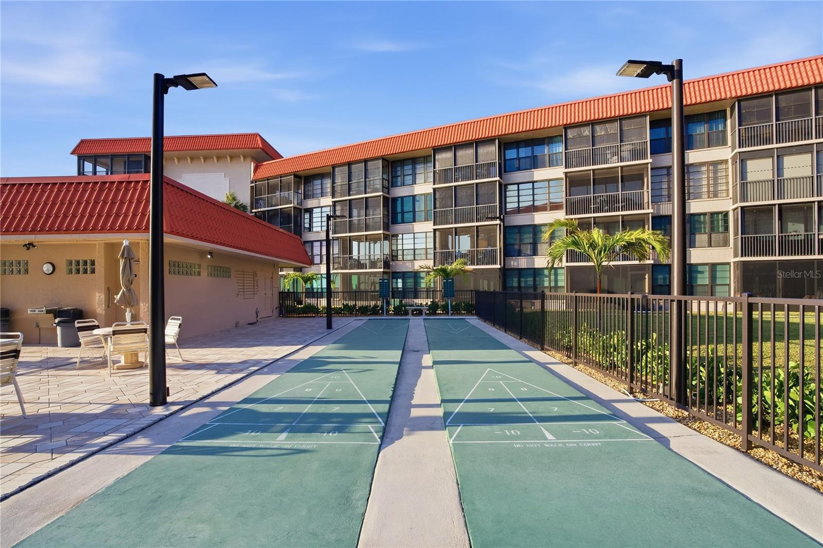 17580 GULF BLVD #302, REDINGTON SHORES, FL, 33708
