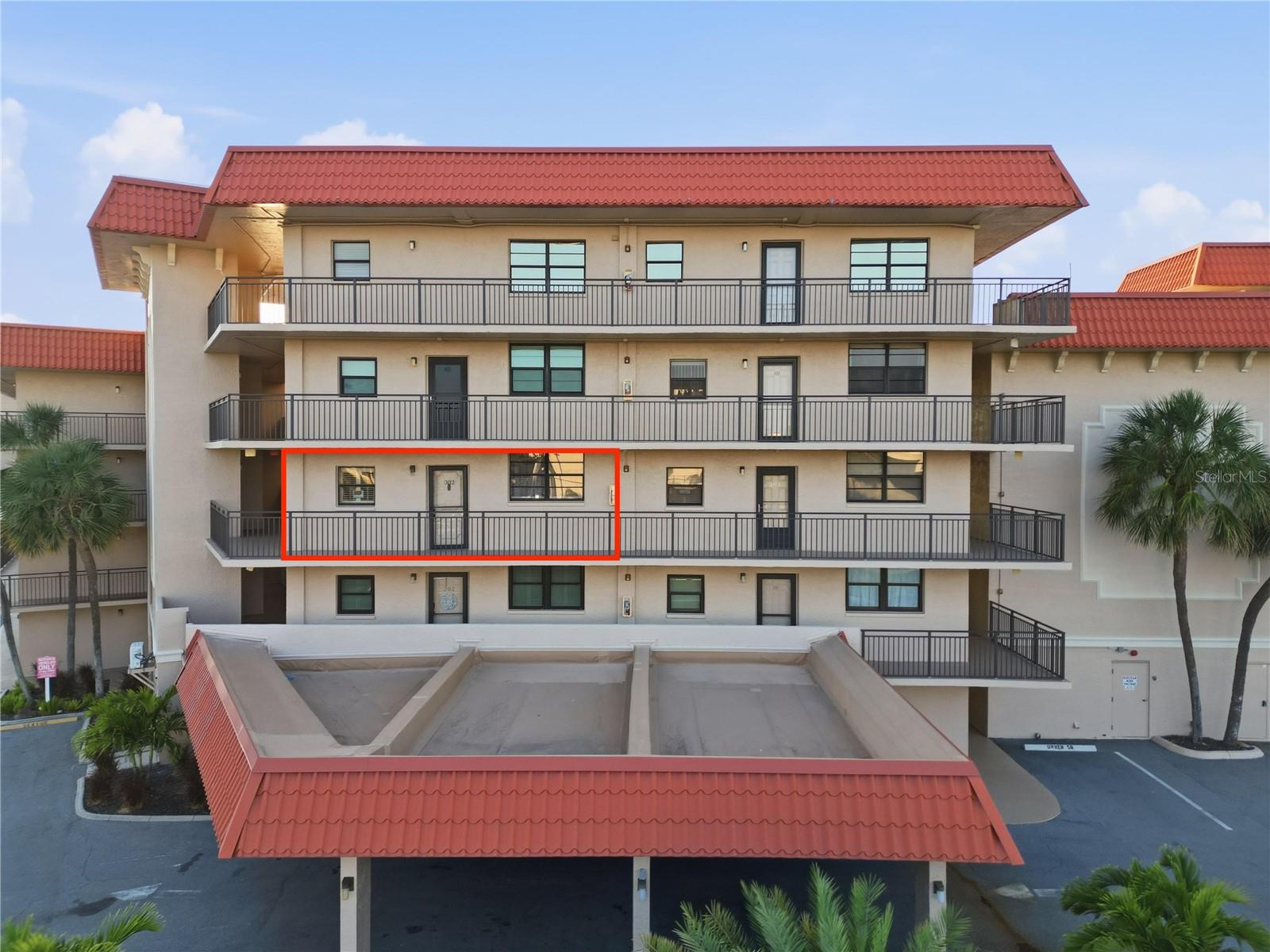 17580 GULF BLVD #302, REDINGTON SHORES, FL, 33708