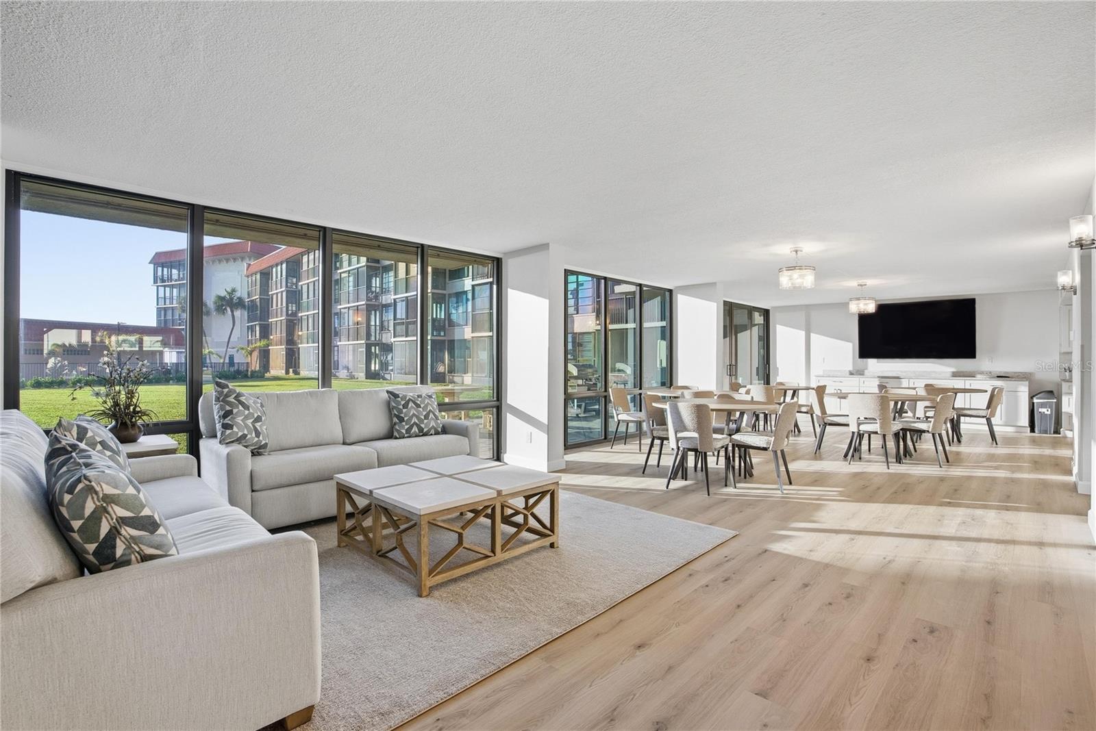 17580 GULF BLVD #302, REDINGTON SHORES, FL, 33708