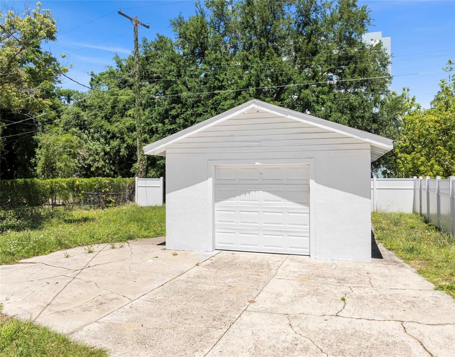 751 AVENUE B SW, WINTER HAVEN, FL, 33880