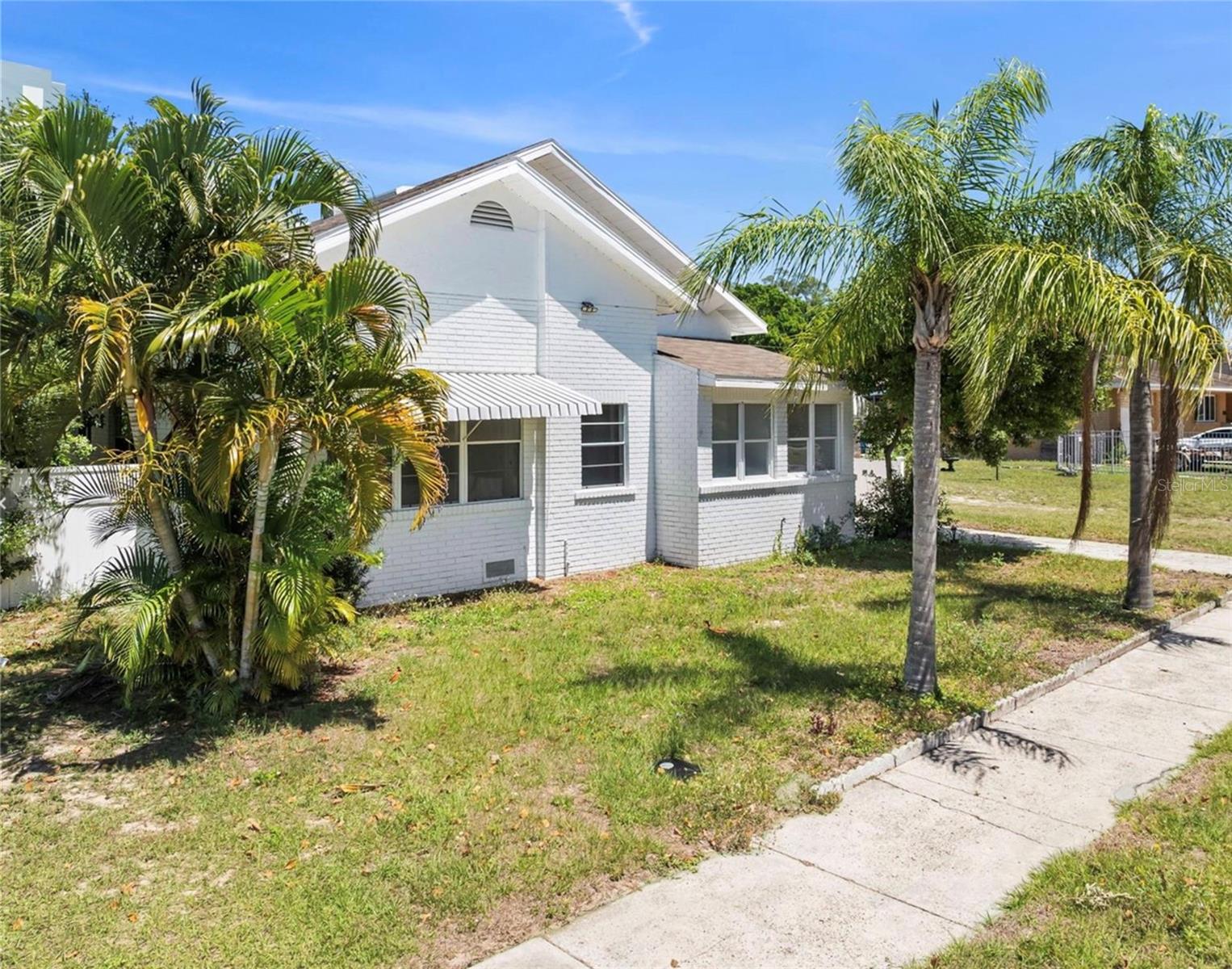 751 AVENUE B SW, WINTER HAVEN, FL, 33880
