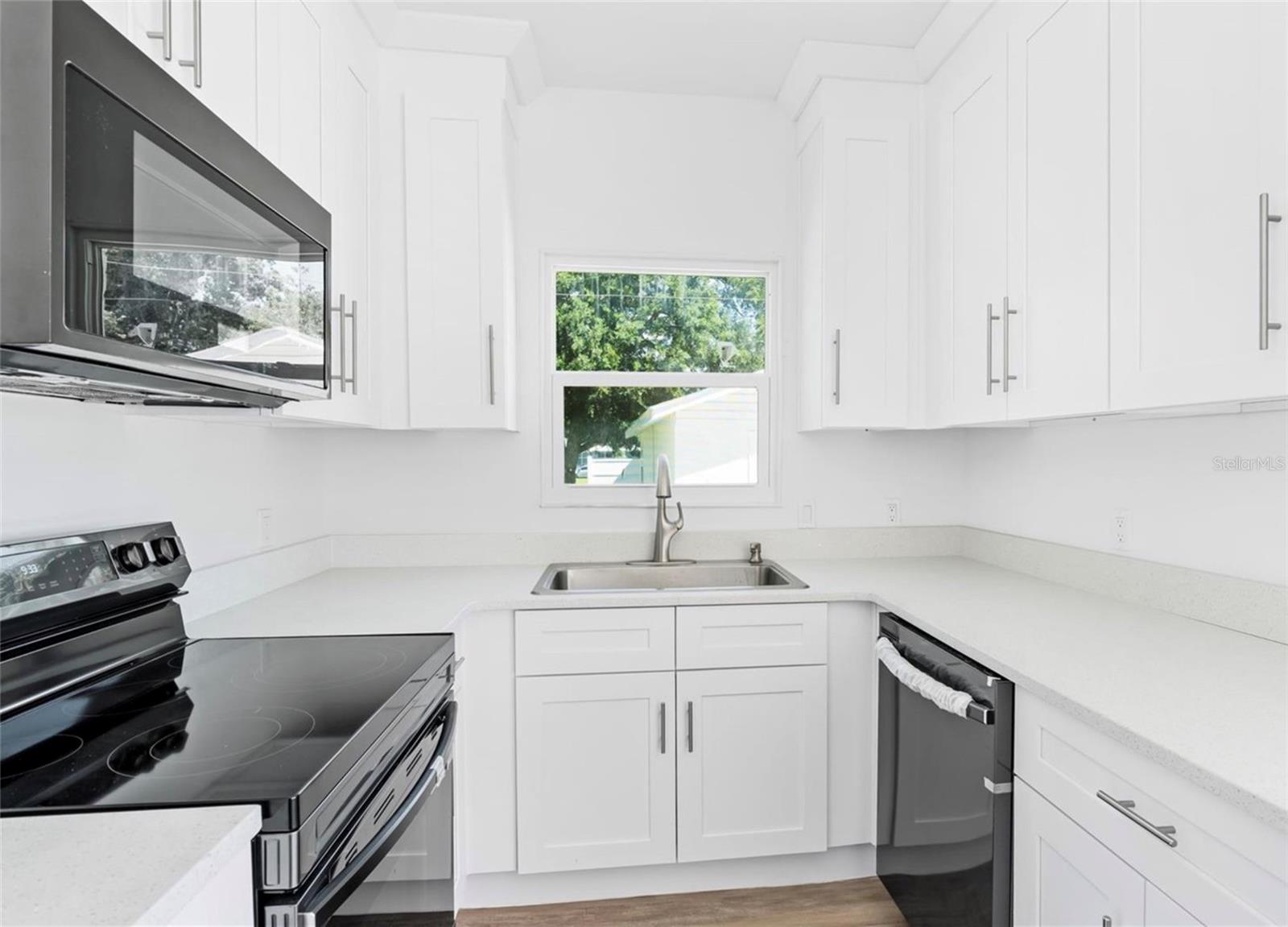 751 AVENUE B SW, WINTER HAVEN, FL, 33880