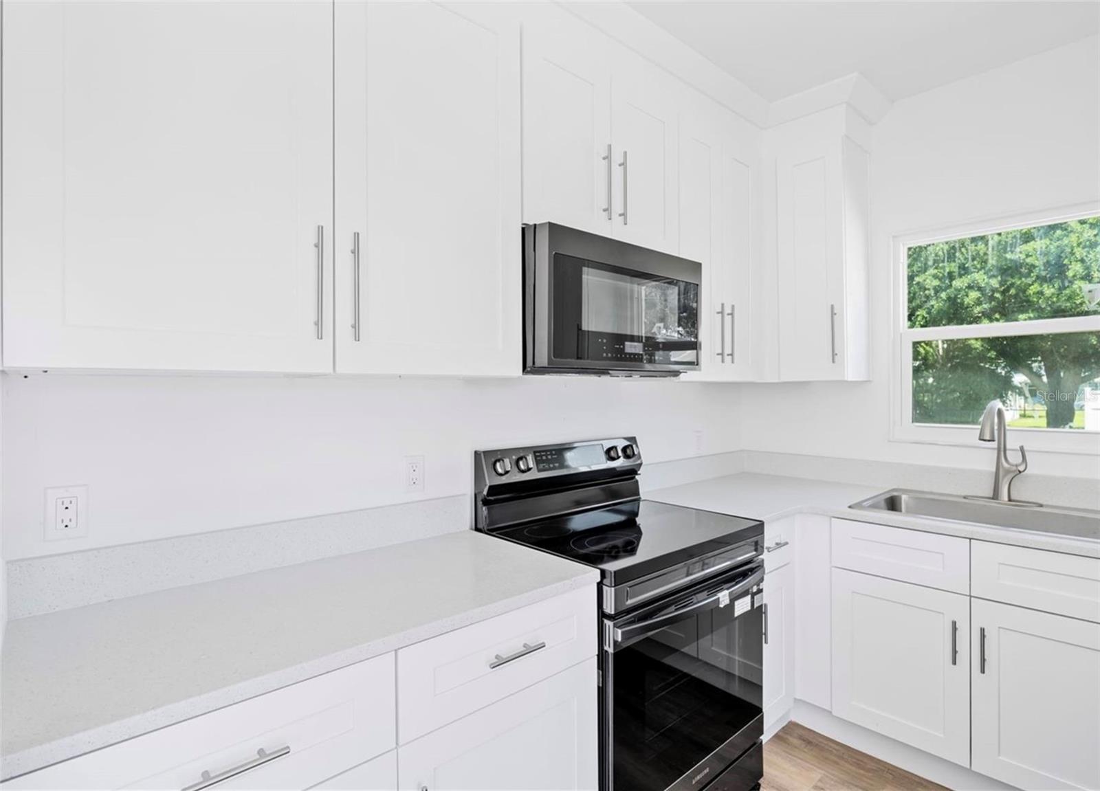 751 AVENUE B SW, WINTER HAVEN, FL, 33880