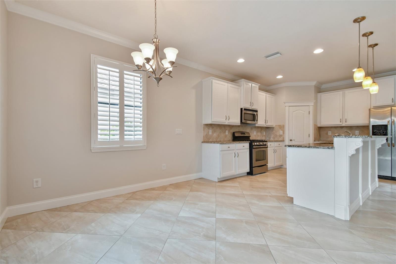 8112 36TH ST E, SARASOTA, FL, 34243