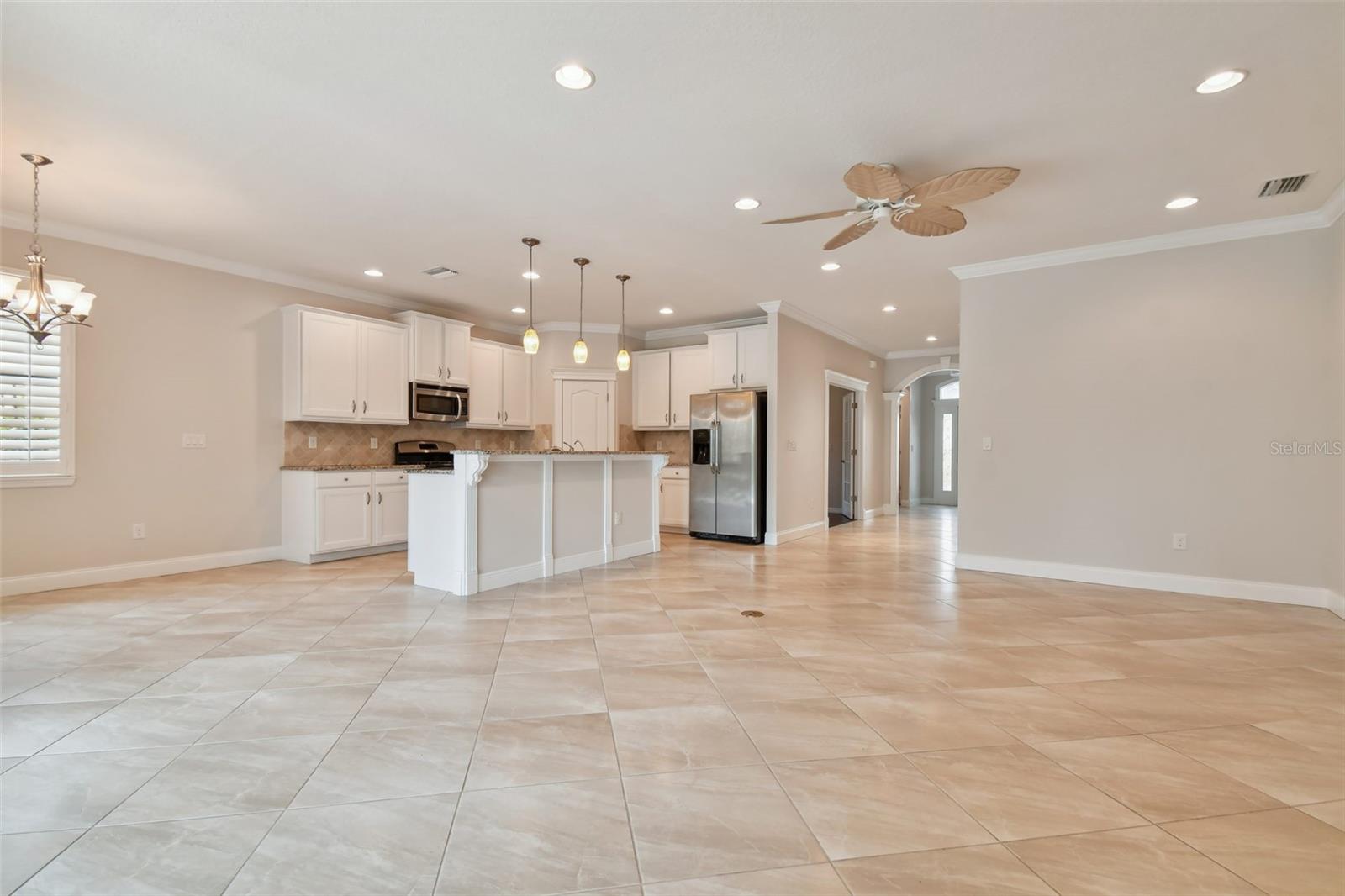 8112 36TH ST E, SARASOTA, FL, 34243