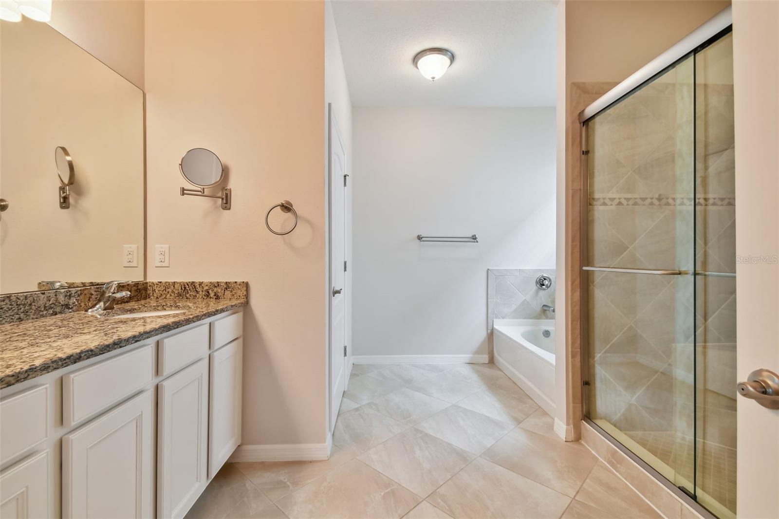 8112 36TH ST E, SARASOTA, FL, 34243