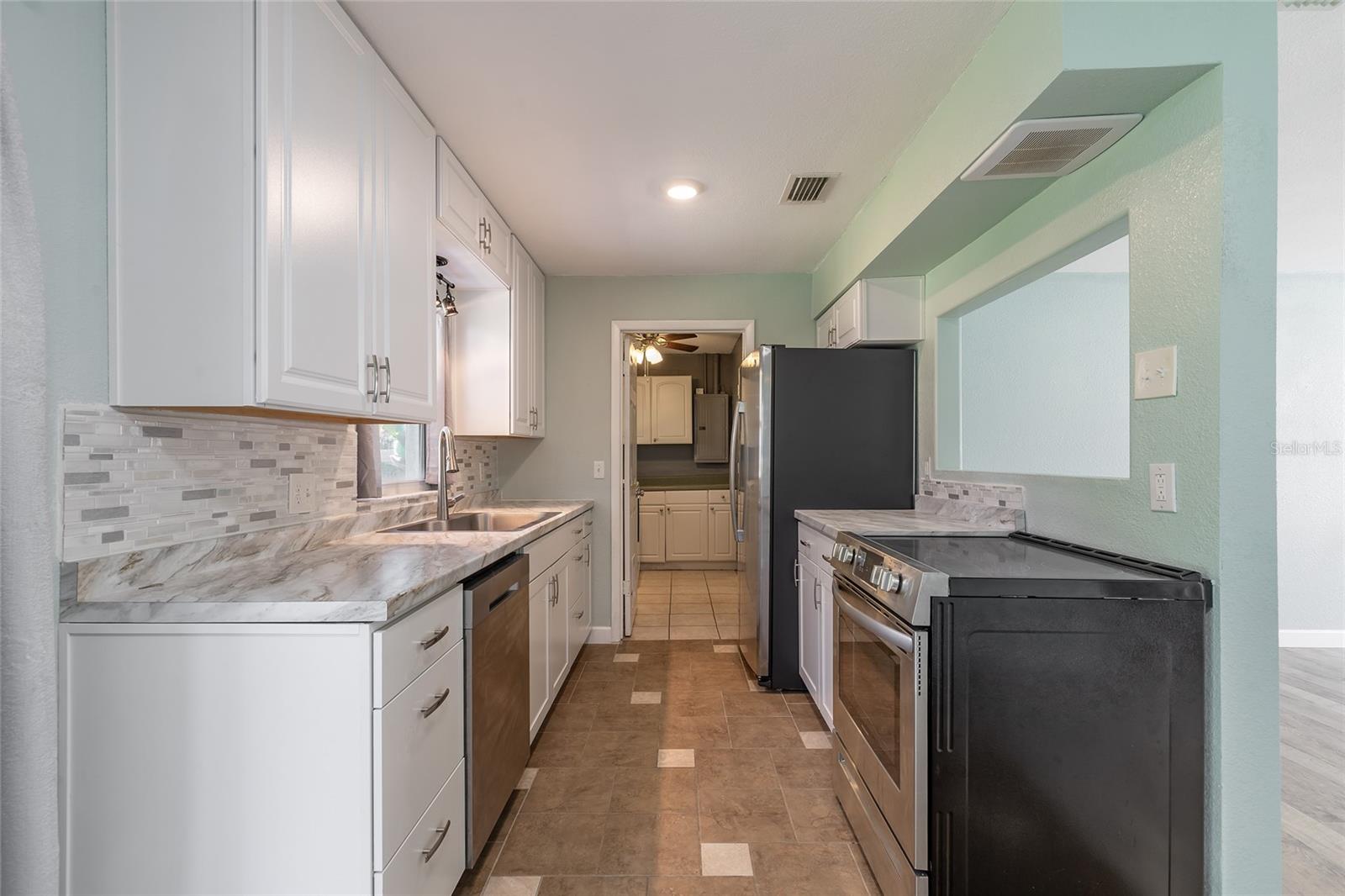 1719 UMBRELLA TREE DR, EDGEWATER, FL, 32132