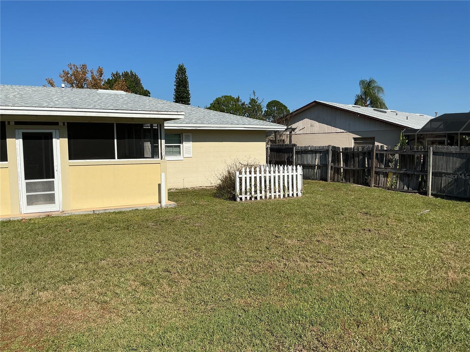 201 LOCH LOW DR, SANFORD, FL, 32773