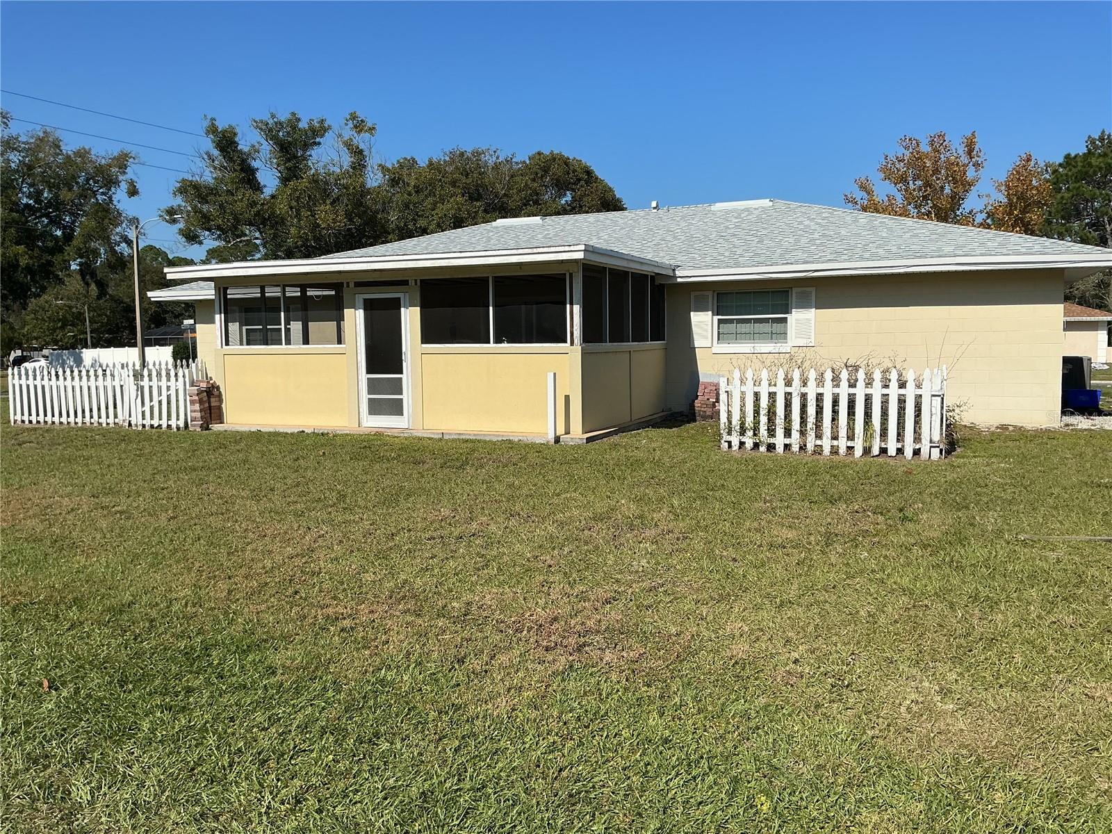 201 LOCH LOW DR, SANFORD, FL, 32773