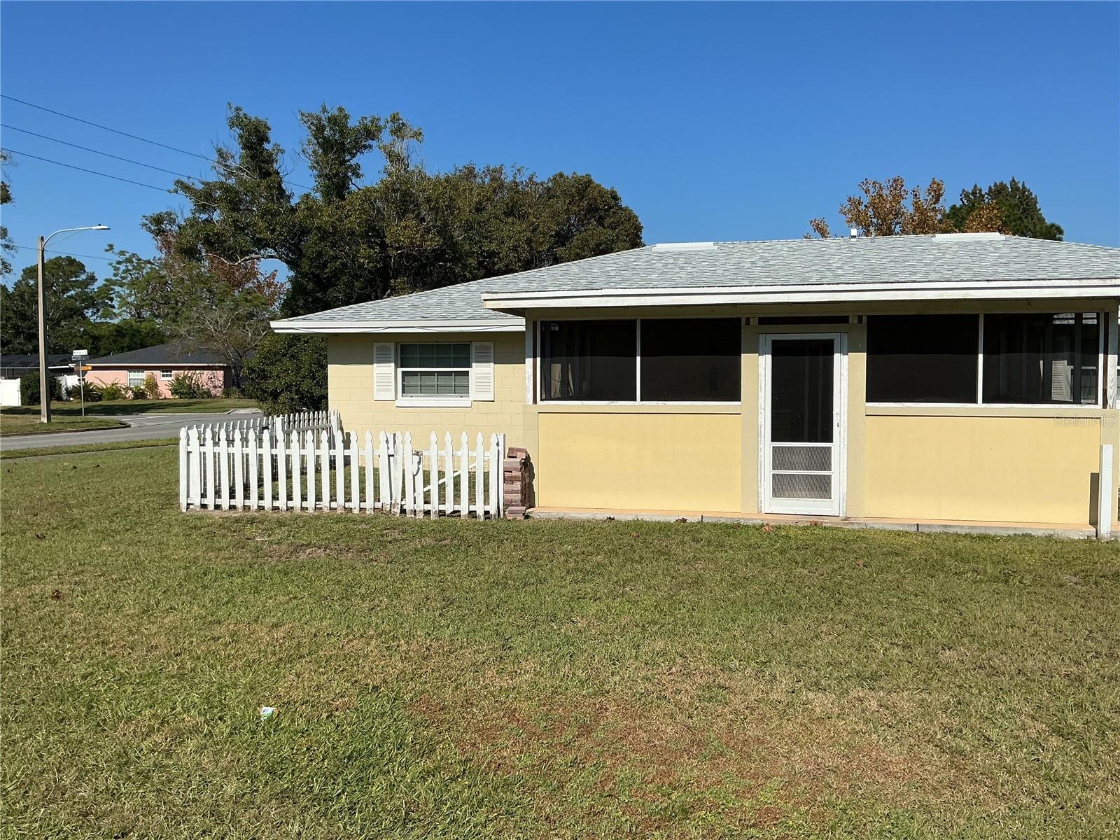 201 LOCH LOW DR, SANFORD, FL, 32773