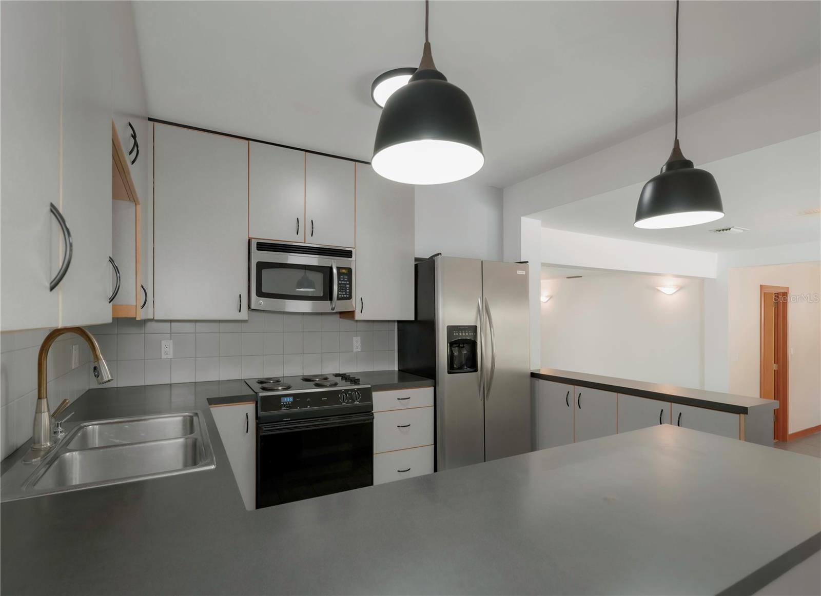 1420 ALHAMBRA WAY S, ST PETERSBURG, FL, 33705