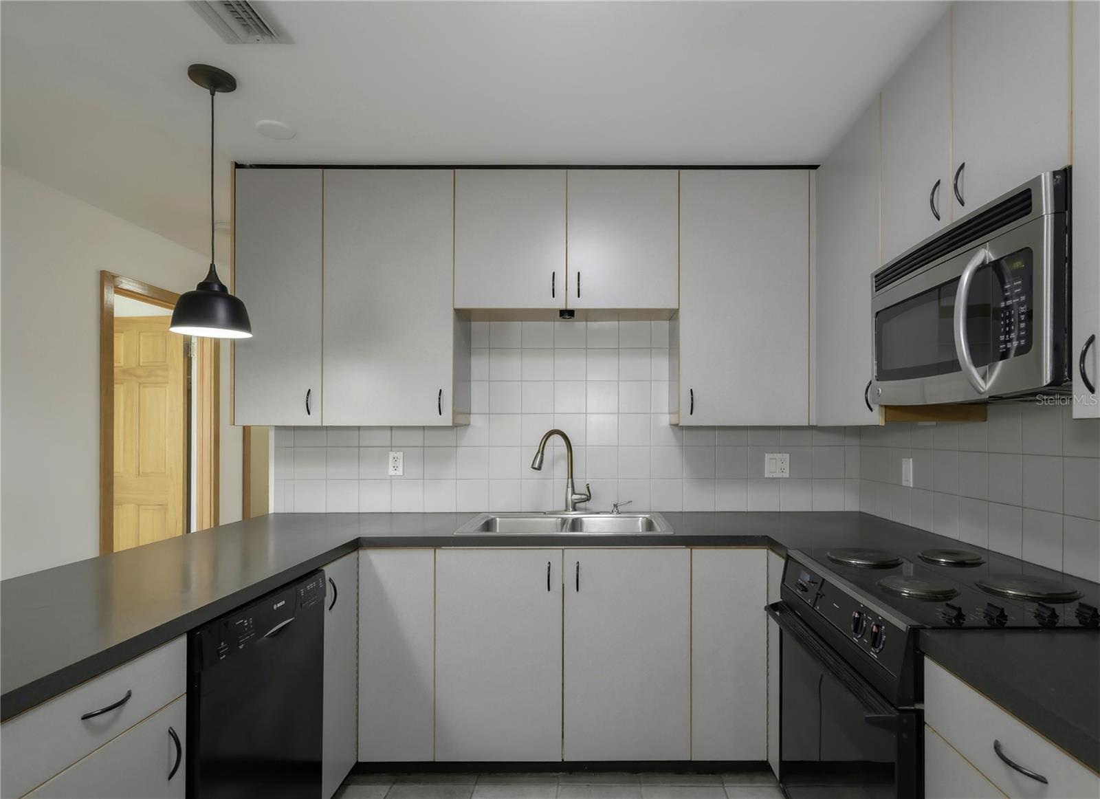 1420 ALHAMBRA WAY S, ST PETERSBURG, FL, 33705