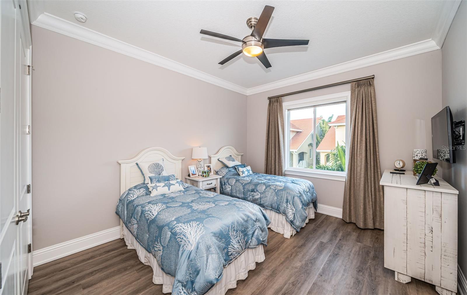 17 FRANKLIN CT S #D, ST PETERSBURG, FL, 33711