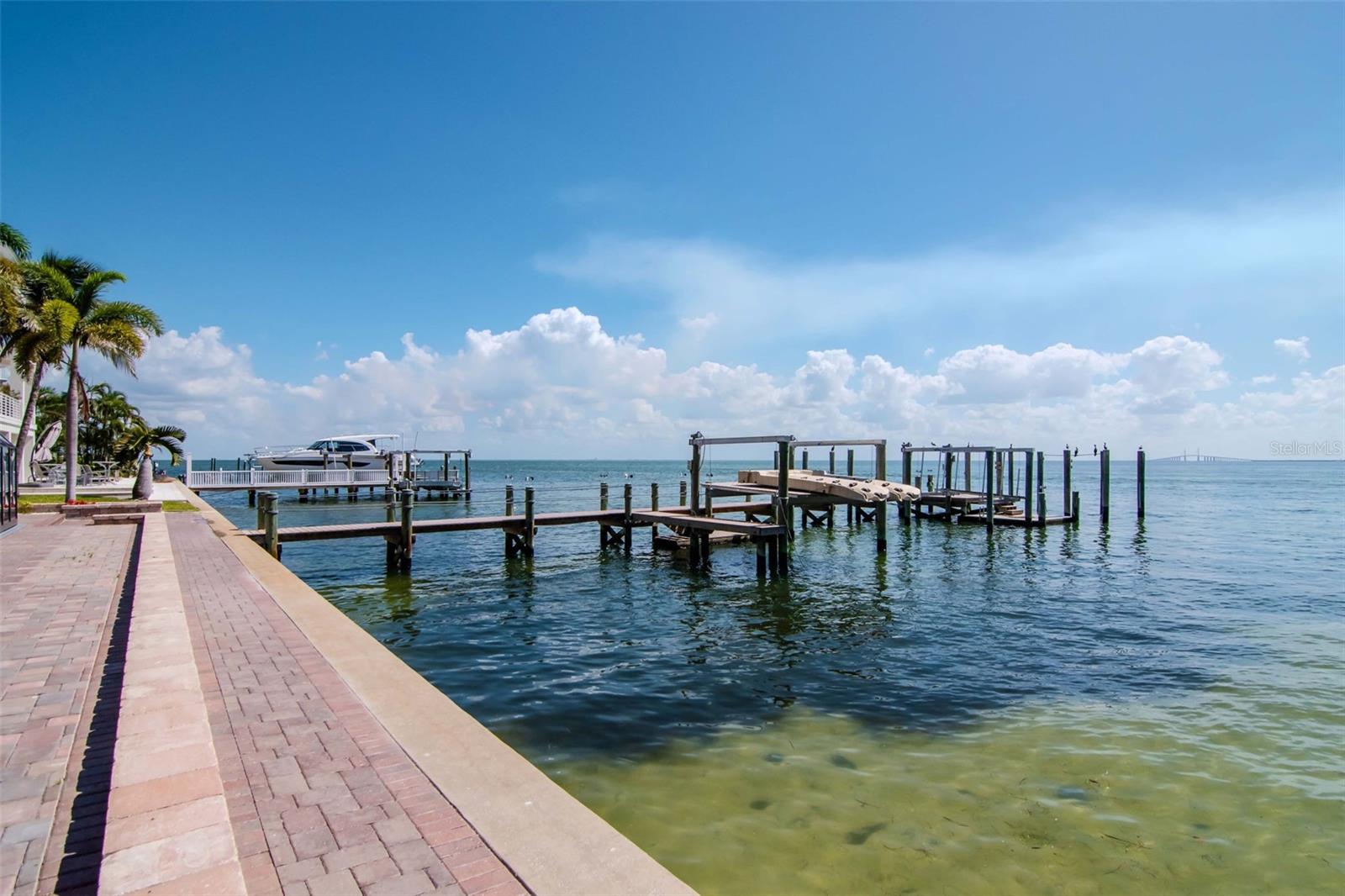 7680 PARADISE POINTE CIR S, ST PETERSBURG, FL, 33711