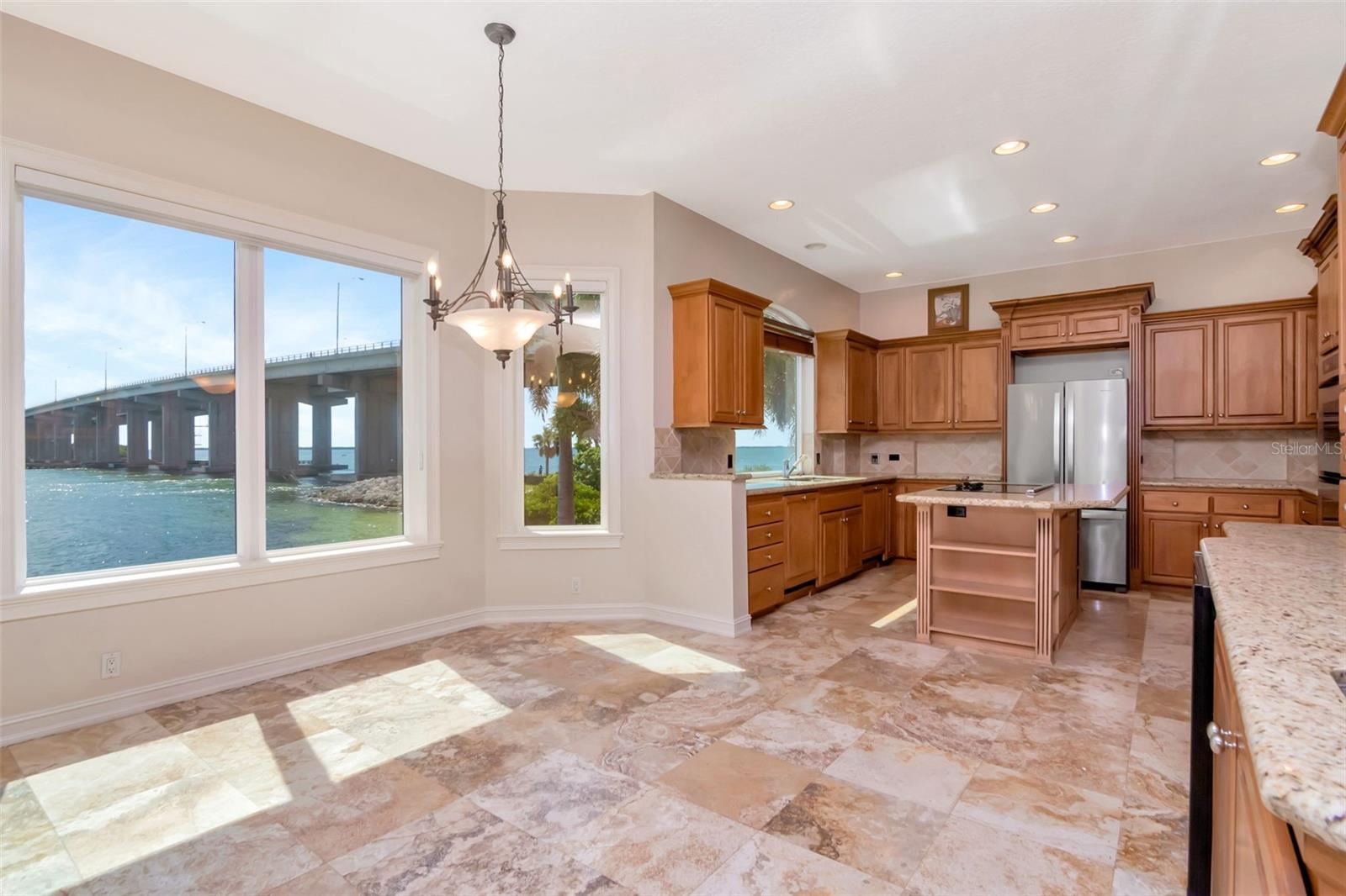 7680 PARADISE POINTE CIR S, ST PETERSBURG, FL, 33711