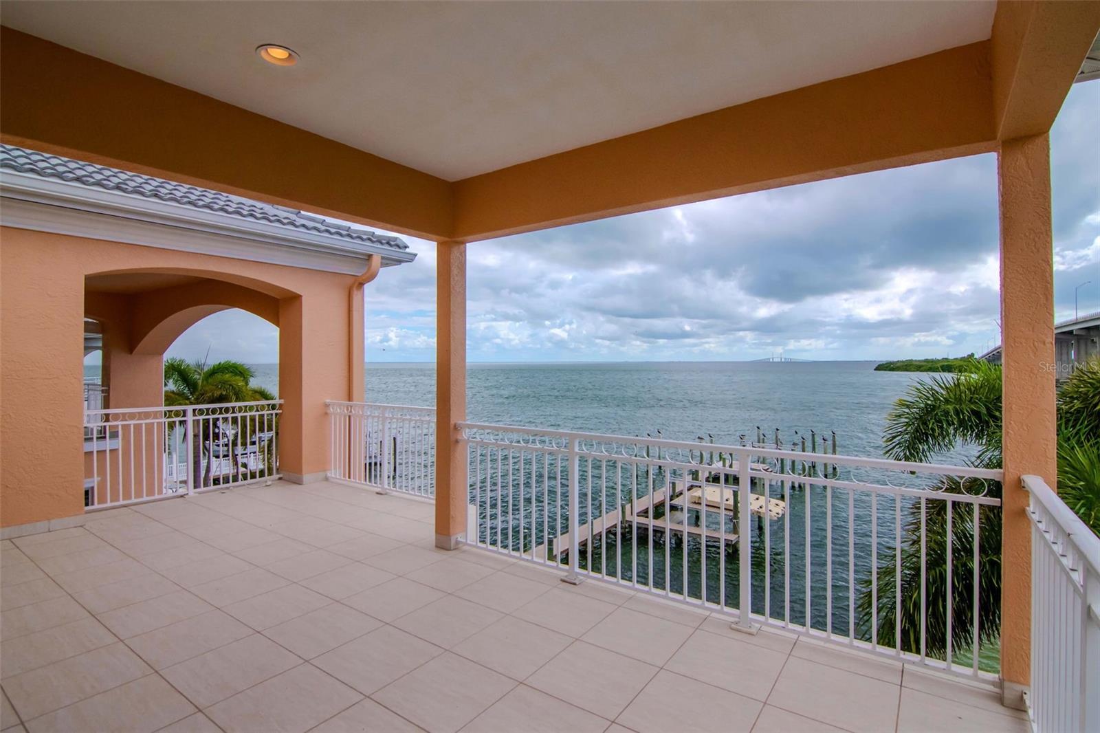 7680 PARADISE POINTE CIR S, ST PETERSBURG, FL, 33711