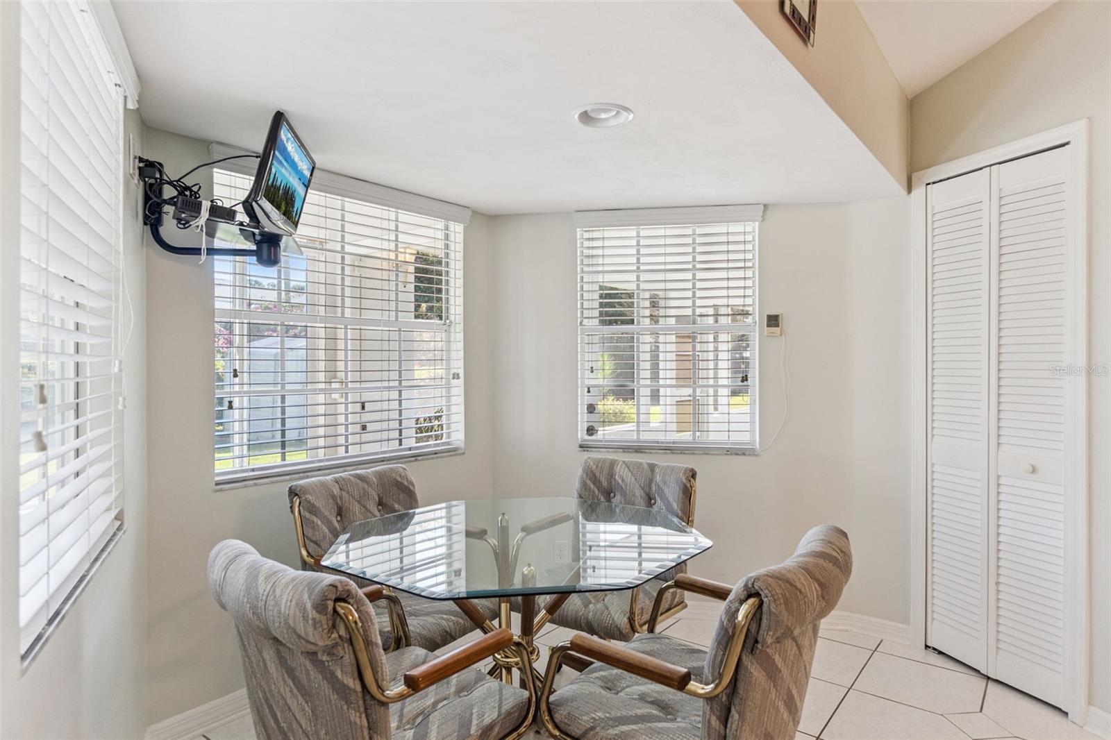 935 CHICKADEE DR, PORT ORANGE, FL, 32127