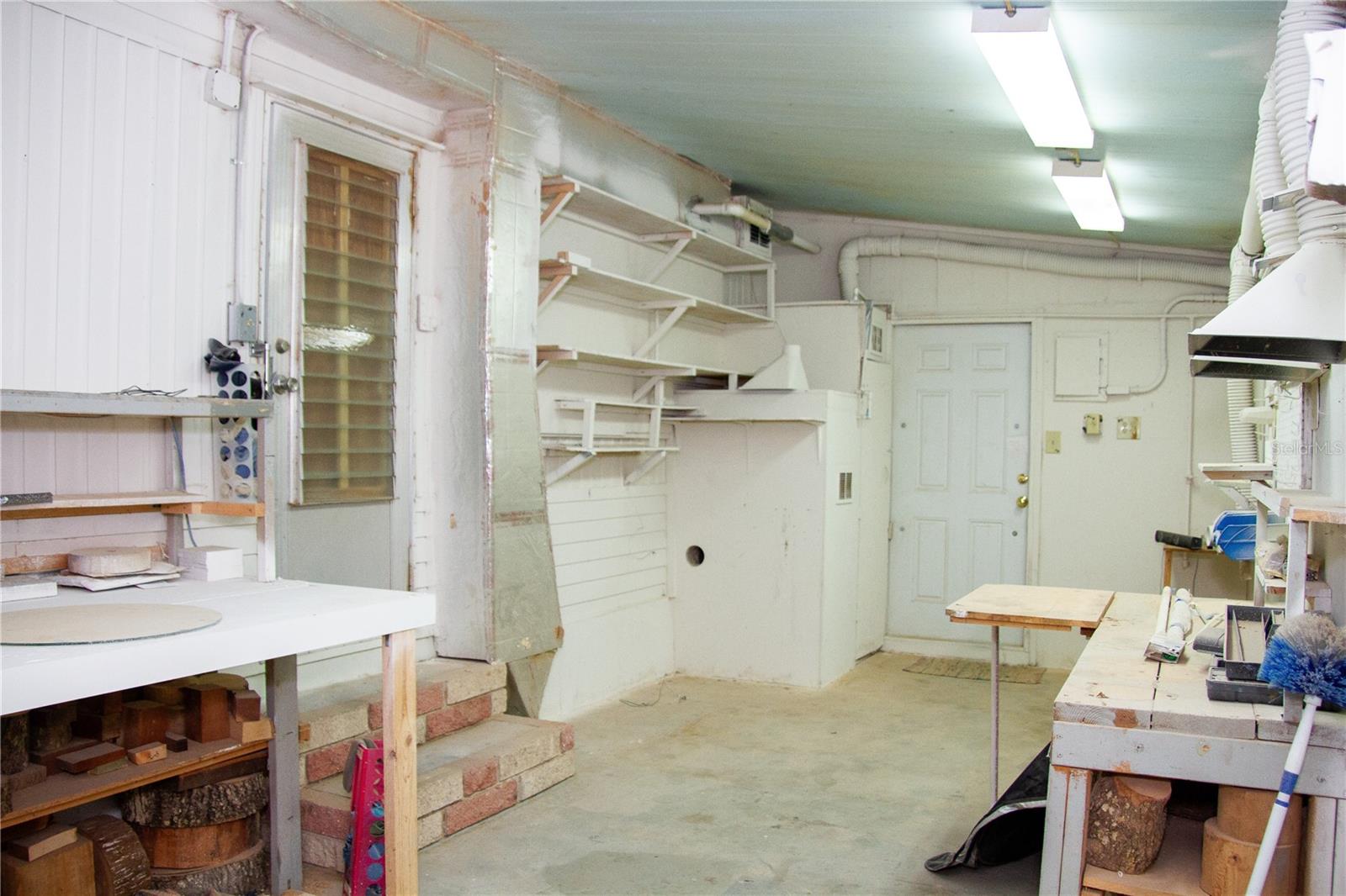 TB8449289 Property Photo