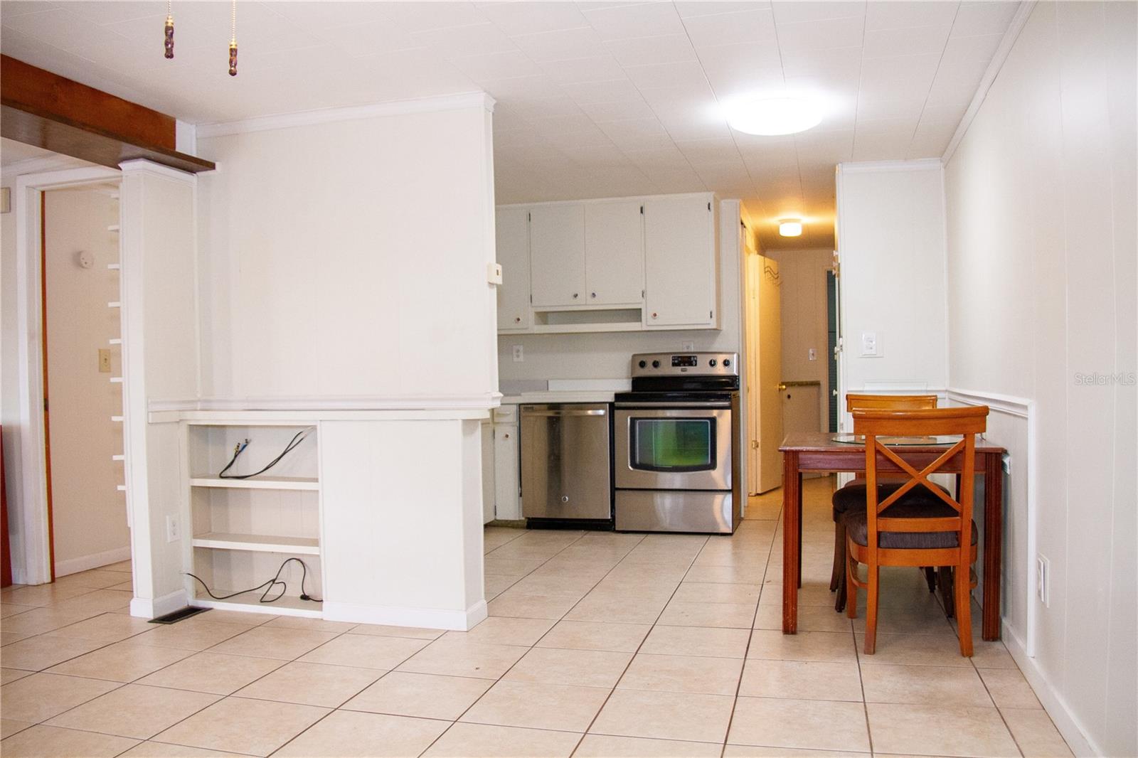 TB8449289 Property Photo