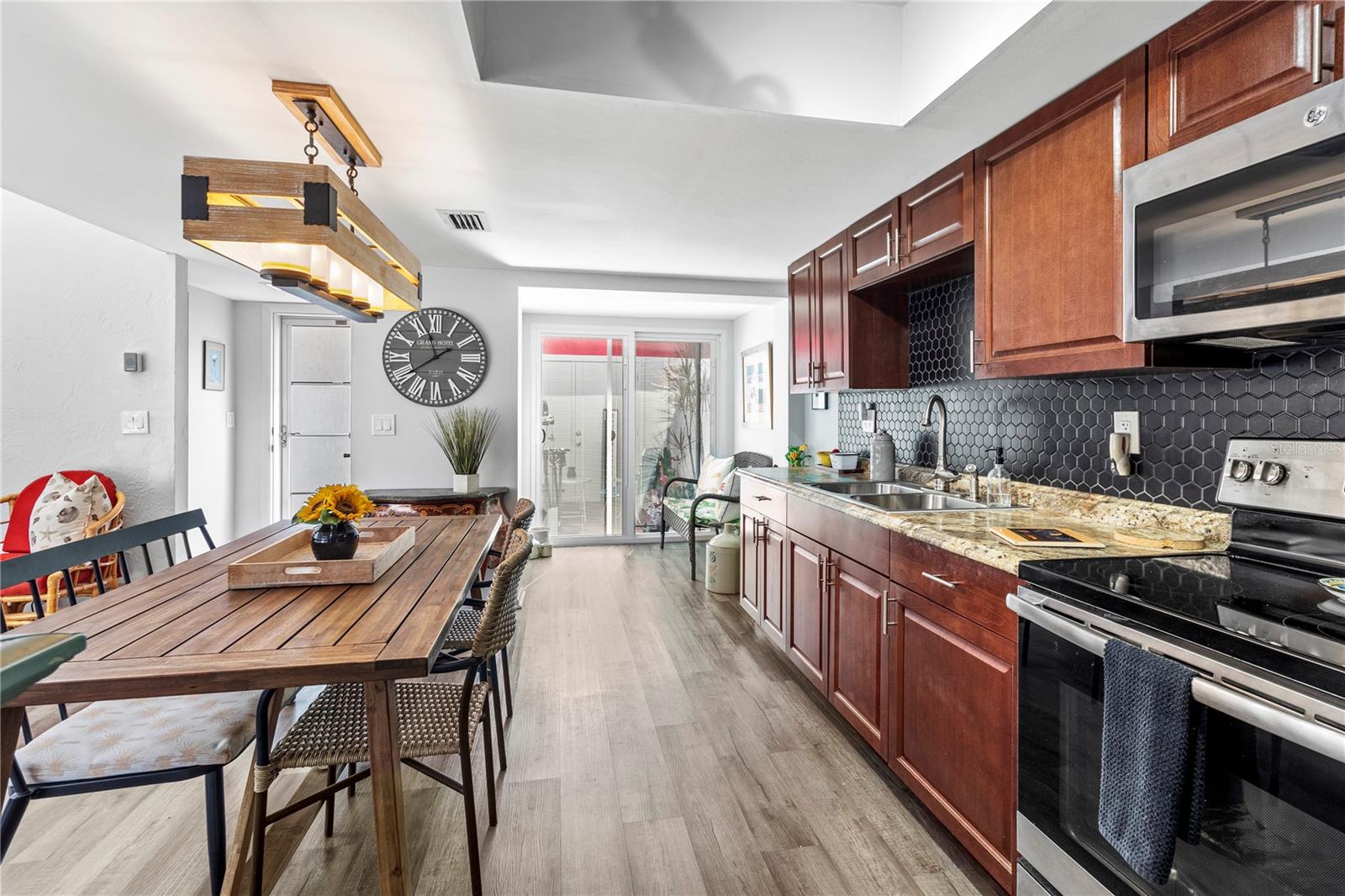 4106 61ST AVENUE TER W, BRADENTON, FL, 34210